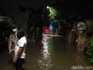 Ibu Hamil Jadi Korban Tewas Banjir di Ciganjur Jaksel