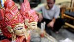 Begini Cara Perajin Wayang Golek Bertahan di Tengah Pandemi