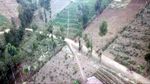 Foto: Bersepeda Menaklukkan Trek Menantang Gunung Bromo