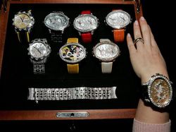 Awas! Jangan Pamerkan Hal-hal Ini di Media Sosial