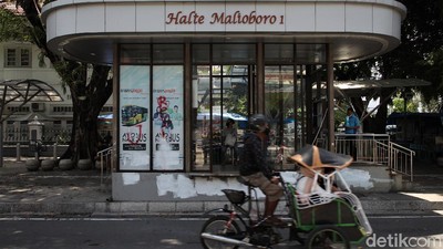 Malioboro Kembali Bergeliat Usai Demo Tolak UU Cipta Kerja