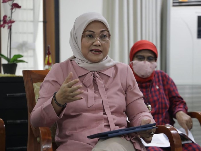 Menaker Ida Fauziyah