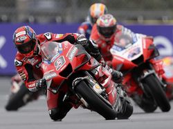 Hampir Jatuh 10 Kali, Dovizioso Ungkap Alasan Motornya Letoy di MotoGP Prancis