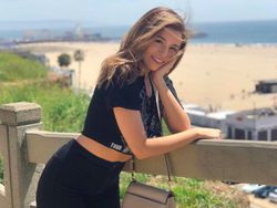 Pokimane, Gamer Cantik yang Pikat Jutaan Fans