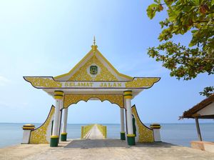 Pulau Kecil Tempat Lahirnya Bahasa Indonesia dan Jakarta PSBB Transisi