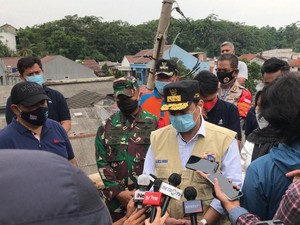 Wagub DKI Tinjau Lokasi Banjir-Longsor di Ciganjur Jaksel
