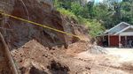 2 Pekerja Tewas Tertimbun Longsor di Kudus