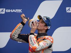 Alex Marquez yang Fenomenal Start 18 Finish Kedua, Podium Perdana Honda