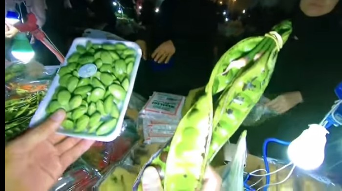 Bisa Jajan Karedok hingga Bakso di Pasar Tradisional di Arab
