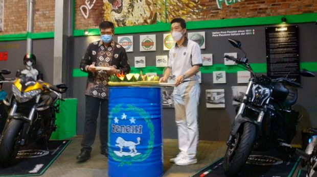 Diler Benelli di Bintaro Jakarta Selatan
