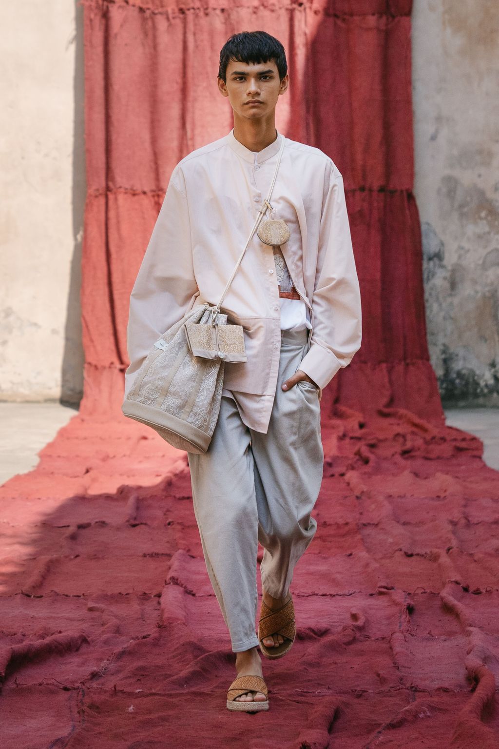 Koleksi terbaru Sapto Djojokartiko