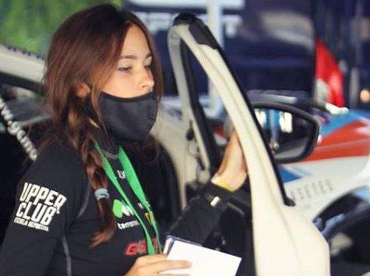 Potret Laura Salvo, Navigator Wanita yang Tewas saat Kecelakaan Tragis