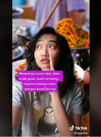 Kocak! Netizen Ini Dikira Gelandangan saat Makan di Restoran Padang