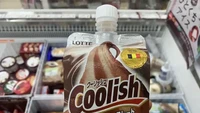 Untuk masalah kue, permen, cokelat sampai es krim, minimarket di Jepang memang surganya. Foto: BuzzFeed