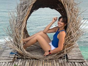 Sindiran Gelar Hajah di Foto Seksi Nia Ramadhani