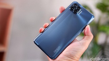 Ini adalah varian Matte Black. Foto: Adi Fida Rahman/detikINET