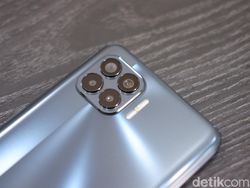 Unboxing Reno4 F, Ponsel Berbodi Ramping Punya 6 Kamera