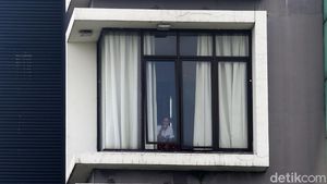 Pasien OTG Corona Isolasi Mandiri di The Green Hotel Bekasi