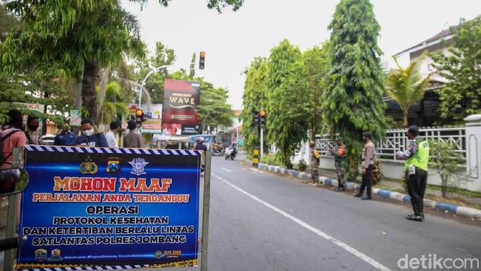 Puluhan Pengendara Terjaring Operasi Prokes dan Tertib Lalu Lintas di Jombang