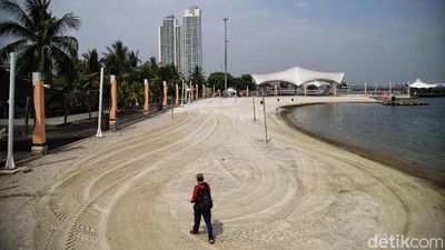 Hore Suasana Pantai Ancol yang Sudah Dibuka Lagi