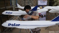 Dukungan diberikan dalam bentuk restrukturisasi, penempatan dan pencairan dana PEN di Mandiri Syariah, pendampingan untuk pengembangan usaha serta kemudahan layanan digital. 