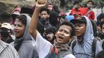 Duh, Anak di Bawah Umur Ikut Aksi Tolak UU Cipta Kerja