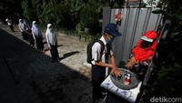 Simulasi yang diadakan oleh dinas terkait dan didokumentasikan oleh Dishubkominfo tersebut nantinya akan disebarkan ke seluruh sekolah di Solo sebagai panduan kesehatan dan pendidikan.  