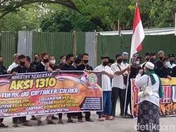 Tolak Omnibus Law, Massa GUIB di Magetan Serukan Ganyang Komunis