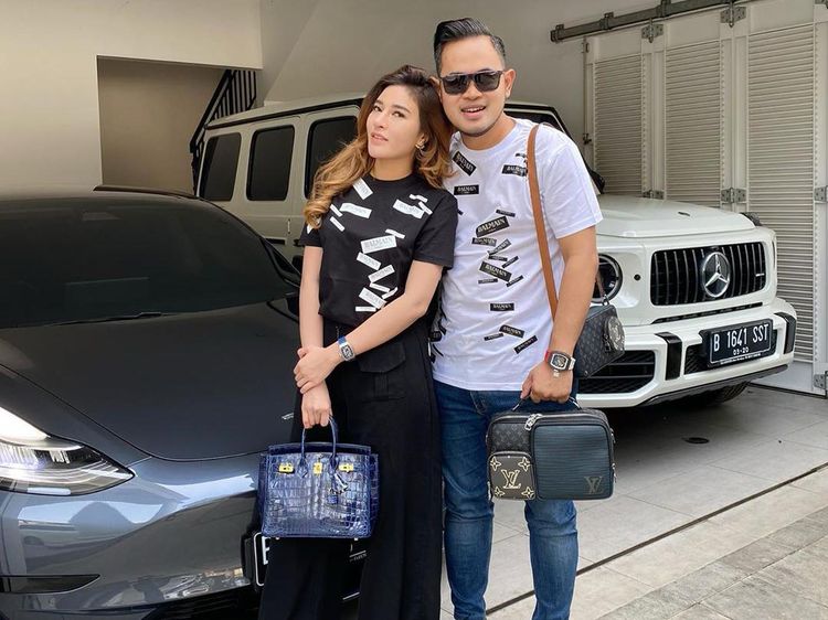 Ini Potret Crazy Rich Malang yang Viral karena Kasih Istri Kado Tower Megah