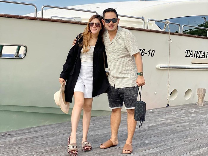 Gilang Widya Pramana Gilang Widya Pramana dan Shandy Purnamasari