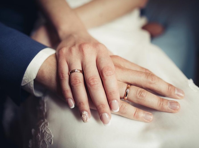 Ilustrasi cincin pernikahan Ilustrasi cincin pernikahan