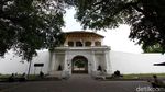 Ini Benteng Peninggalan Belanda yang Jadi Milik Raja Porkas di Solo