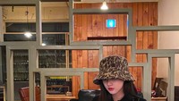 Kim Sae Ron ternyata hobi makan dessert. Salah satunya patbingsu dengan topping strawberry segar. Foto: Instagram ron_sae