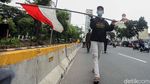 Mau Demo Dihadang TNI, Para Siswa Ini Salim