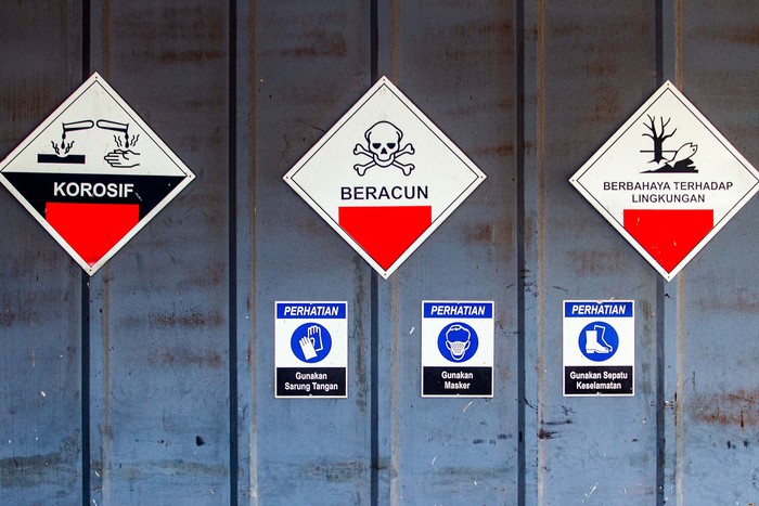 Pembakaran limbah infeksius di PT Jasa Medivest, Plant Dawuan, Karawang, Jawa Barat.