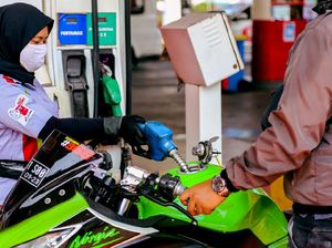 Minyak Dunia Menggila, Sudah Waktunya Harga Pertamax Naik?