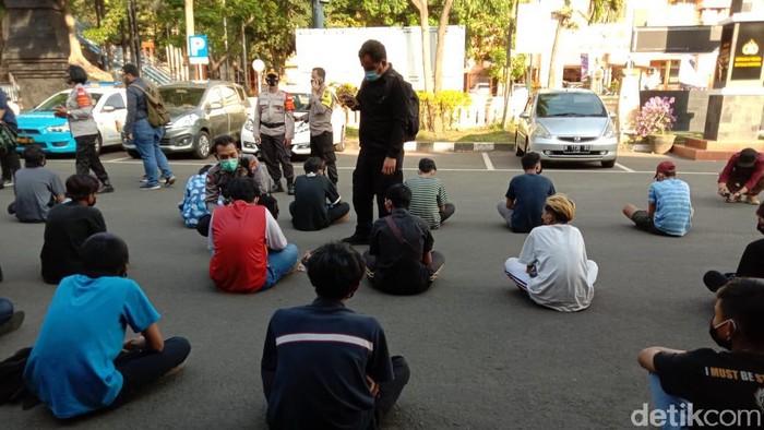 Polisi Amankan 36 Anak Diduga Ikut Demo Omnibus Law di Kota Malang