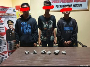 7 Remaja Diduga Penyusup Diamankan Saat Demo Omnibus Law di Kediri