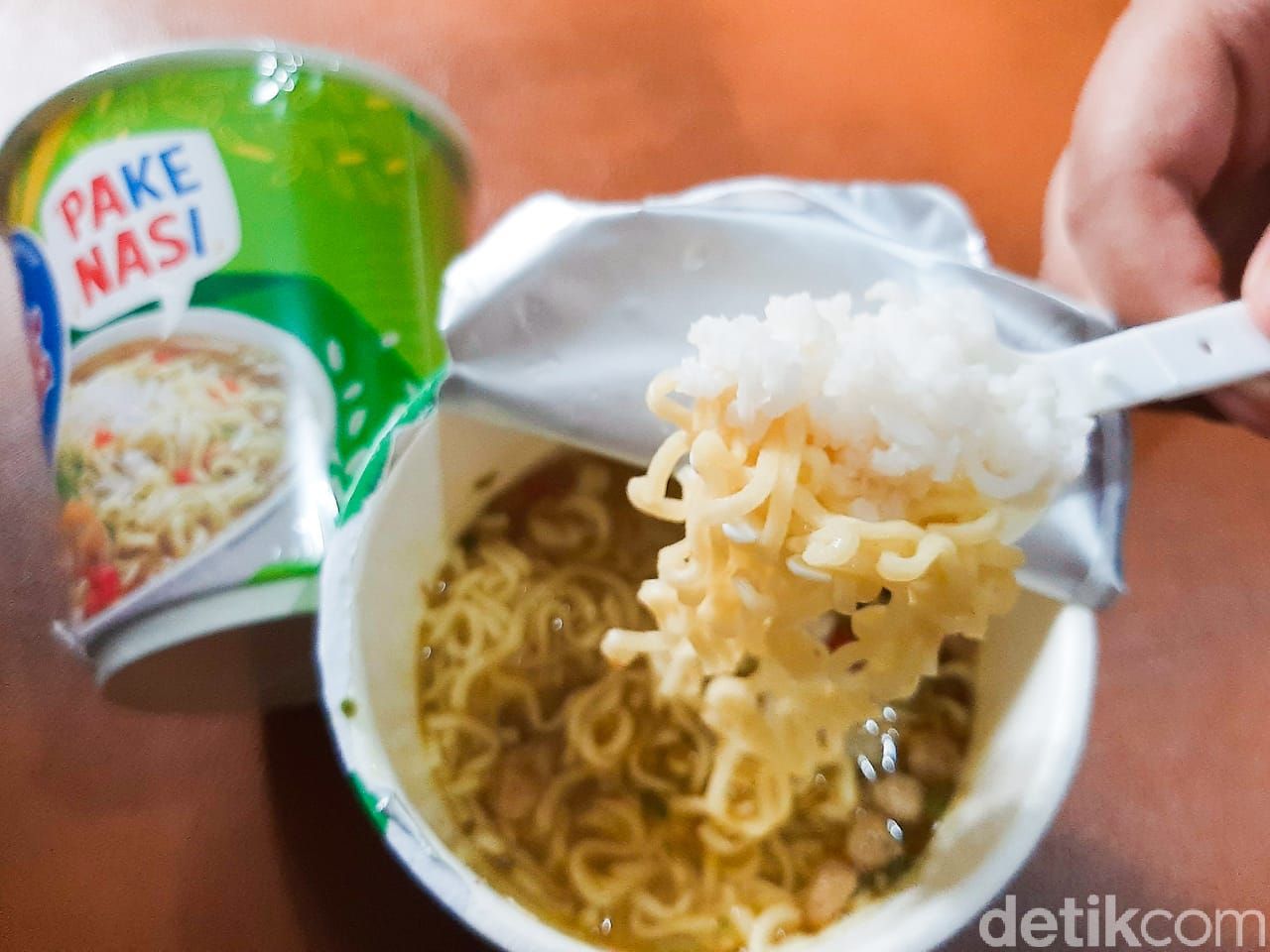 Viral Pop Mie Pake Nasi Apa Aman Konsumsi Double Karbohidrat