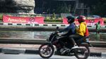 Spanduk Anarkis Sama dengan PKI Mejang di Jalan MH Thamrin