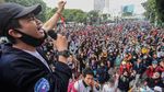Tak Bisa Ke Istana, Mahasiswa Orasi di Kawasan Gambir