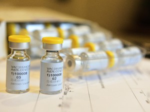 Teka-teki Calon Penerima Vaksin Corona Gratis
