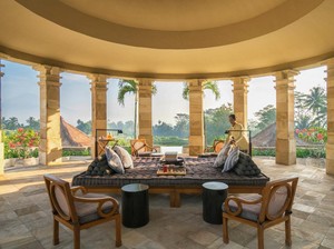 Hotel Termahal di Indonesia, Harganya Makin Gila-gilaan di Akhir Tahun