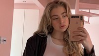 Namun hal itu dilakukan tanpa sepengetahuan sang ayah. Dok. Instagram/gallagher_anais