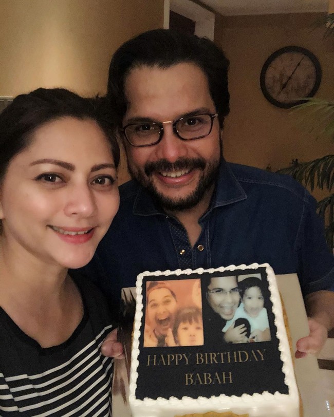 Cut keke menikah dengan pengacara Malik Bawazier pada 2006. Hingga saat ini pemain sinetron itu berstatus sebagai istri kedua. Pernikahan mereka sudah berjalan selama 14 tahun dan hubungan Cut Keke dengan istri pertama Malik, Zahra Christine, diketahui baik-baik saja. Foto: Instagram