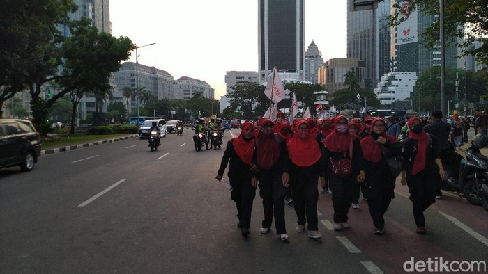 Buruh demo di Patung Kuda, Jakpus bubarkan diri