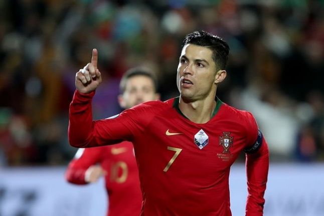 Makanan Favorit dan Tips Diet Cristiano Ronaldo