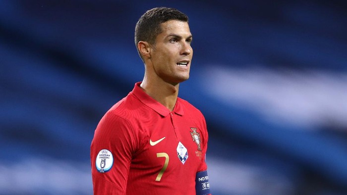 Cristiano Ronaldo STOCKHOLM, SWEDEN - SEPTEMBER 08: Cristiano Ronaldo of Portugal looks on during the UEFA Nations League group stage match between Sweden and Portugal at Friends Arena on September 08, 2020 in Stockholm, Sweden. (Photo by Linnea Rheborg/Getty Images)