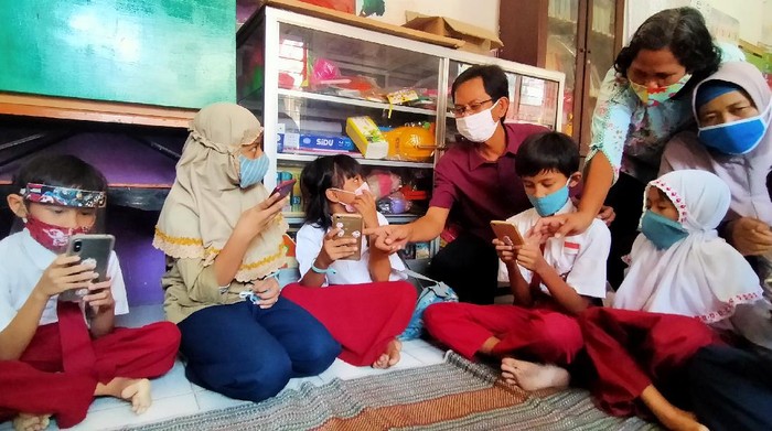 DPRD Surabaya