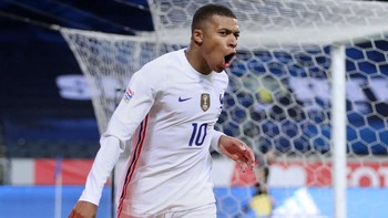 6. Kylian Mbappe dengan nilai 181/200. Masih muda dan lincah, Mbappe adalah striker jagoan Paris Saint Germain. Foto: (Getty Images)
